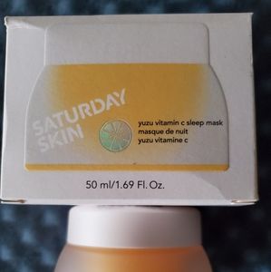 Saturday skin yuzu vitamin c sleeping mask